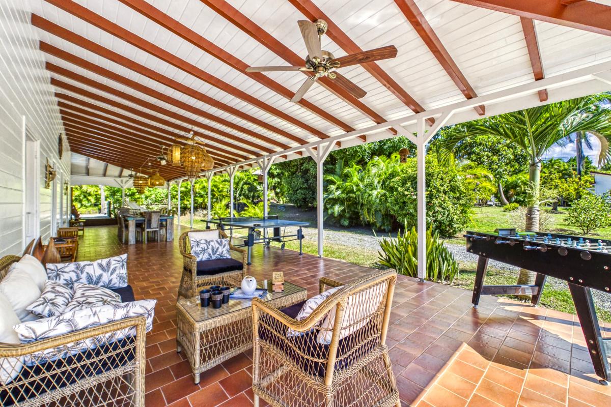 16.Location villa piscine Grande Anse 200m Deshaies Guadeloupe